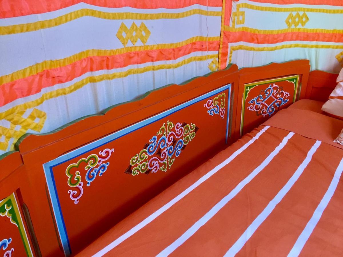 Yourte Mongole Huriel Exterior photo